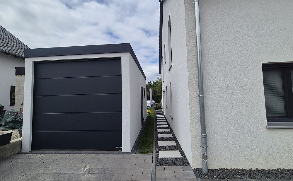 Alte Garage, Neues Carport 